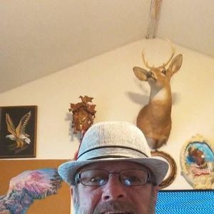 Meet your Posher, Leroy